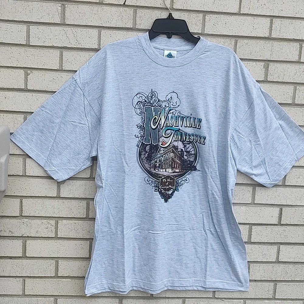 Nashville Tennessee T-shirt - Picture 3 of 9